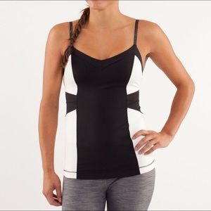 US 8 Lululemon Elongate Yoga Tank Black / Cream